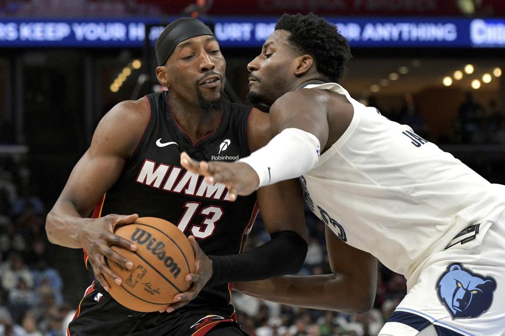 让曼联完成 让曼联完成