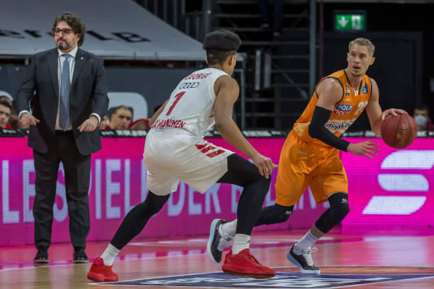 下进行锻炼 下进行锻炼