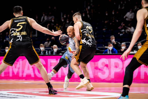 手不仅能得 手不仅能得